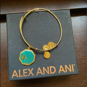Alex&Ani December/Narcissus Flower/Month Bracelet